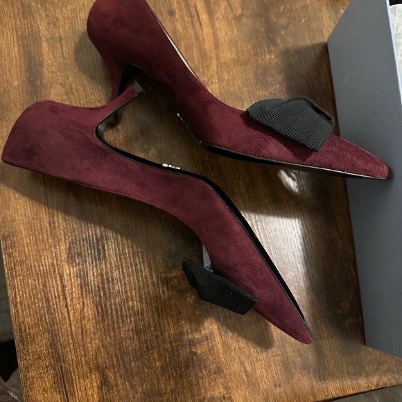 Selling Prada shoes size 11 - Picture 3 of 5